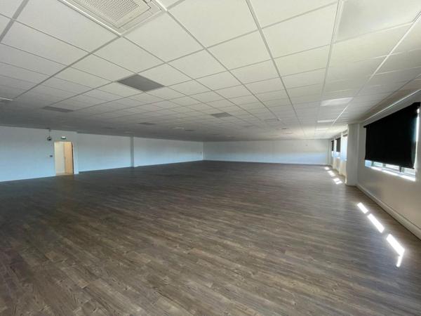 Location Local D Activite 19451 94510 La Queue En Brie 846064