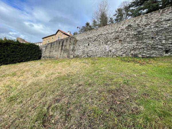 ROCHETAILLÉE (42100 ) Saint-Étienne TERRAIN constructible de 600 m2