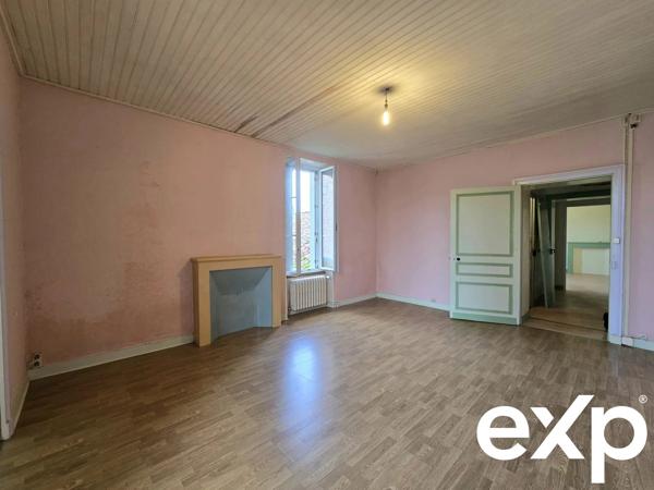 Maison au coeur du Bourg de Palluaud