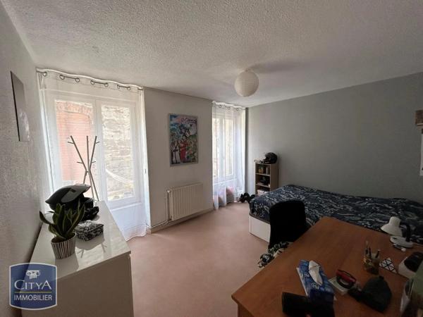 Appartement à louer 4 pièces 97.6m² Issoire (63500)