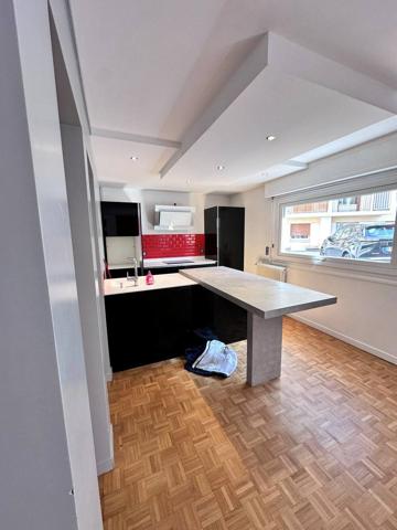 Clermont-Ferrand, Appartement de 70 m 2 de 830 € CC