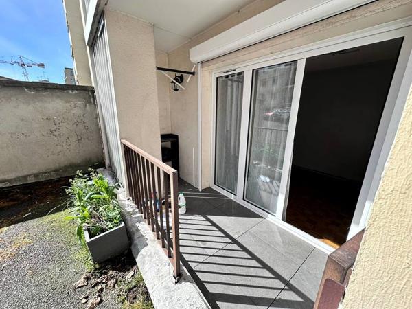 Clermont-Ferrand, Appartement de 70 m 2 de 830 € CC