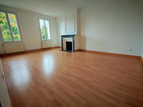 Maison à vendre 8 pièces Proche de ST EMILION (33)