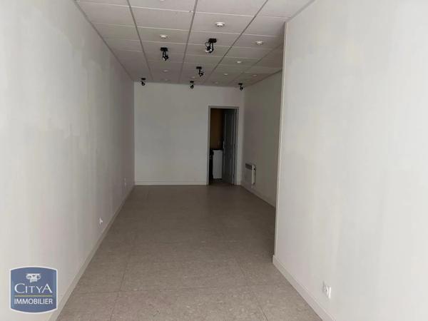 Local commercial à louer 47.9m² Armentières (59280)