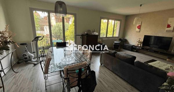 À vendre Maison 8 pièces 190 m² - Agen 47000