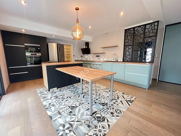 ORGERES Maison récente de 2021 - 6 pièces environ 156 m2 - Terrain 526m²