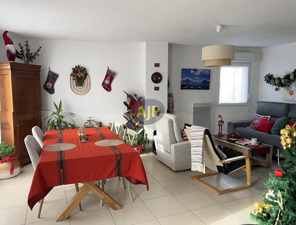 Appartement à vendre Talence - 3 pièces, 76m² avec 2 chambre(s) à 295 000€ - AJP ACTEA Talence