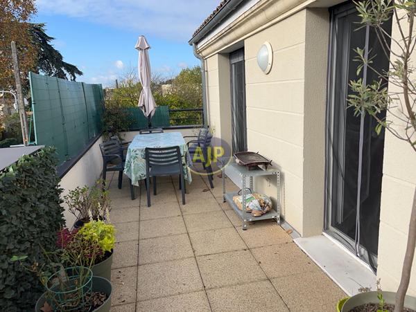 Appartement à vendre Talence - 3 pièces, 76m² avec 2 chambre(s) à 295 000€ - AJP ACTEA Talence