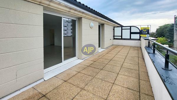 Appartement à vendre Talence - 3 pièces, 75m² avec 2 chambre(s) à 280 000€ - AJP ACTEA Talence
