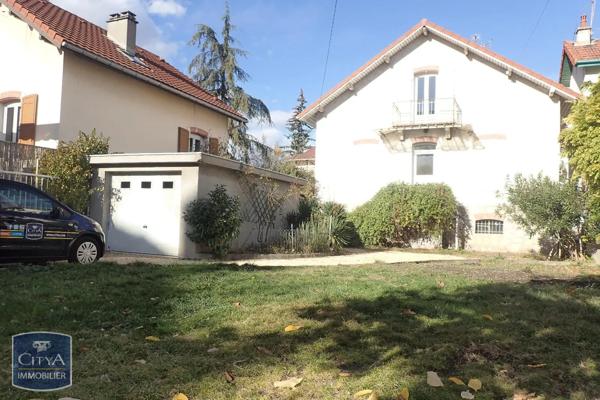 Maison à louer 6 pièces 96.77m²