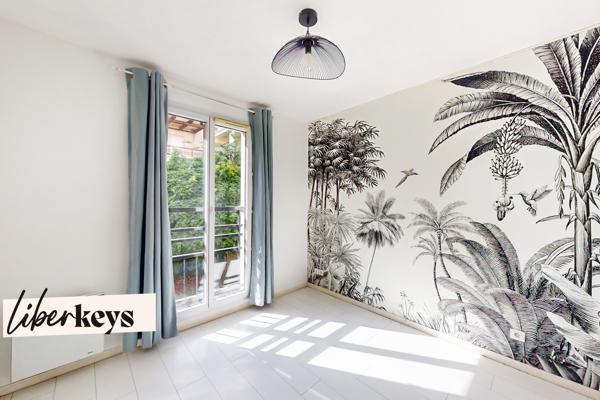 Appartement récent F4 85m² Terrasse + balcon + parking Bondy proche gare