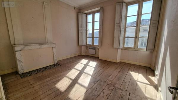 Maison à vendre à Saint-Genis-de-Saintonge en Charente-Maritime (17240), ref : 1843