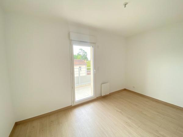 33200 BORDEAUX CAUDERAN - APPARTEMENT T2 NEUF A LOUER AVEC TERRASSE