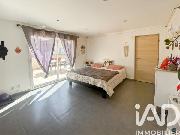Maison à vendre 5 pièces 178 m² La Fare-les-Oliviers