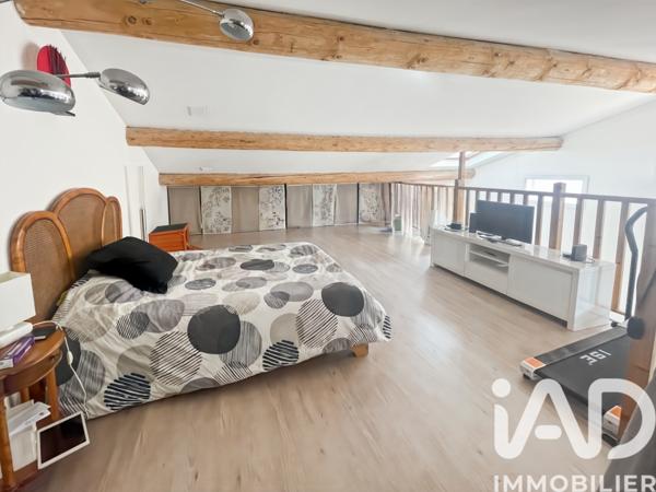 Maison à vendre 5 pièces 178 m² La Fare-les-Oliviers