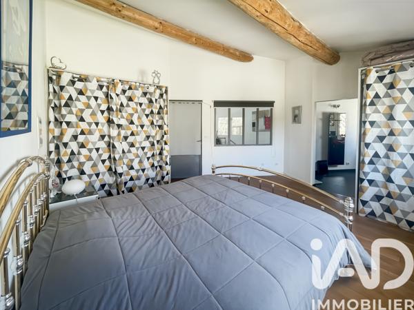 Maison à vendre 5 pièces 178 m² La Fare-les-Oliviers