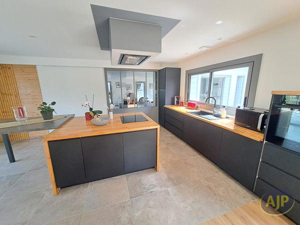Vente maison Challans : 478 400 € - AJP Immobilier Challans
