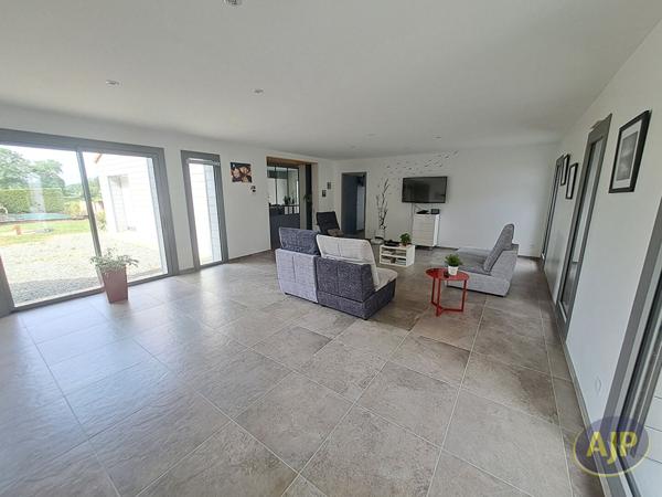 Vente maison Challans : 478 400 € - AJP Immobilier Challans