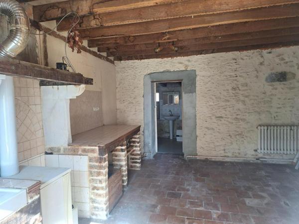 Maison à vendre à Teillé dans la Sarthe (72290), ref : 013-2075