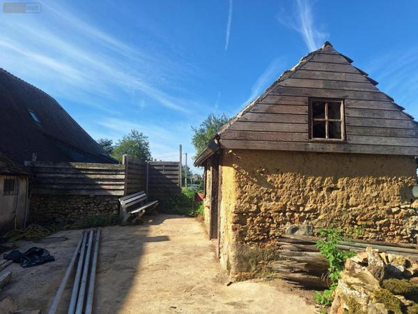 Maison à vendre à Teillé dans la Sarthe (72290), ref : 013-2075