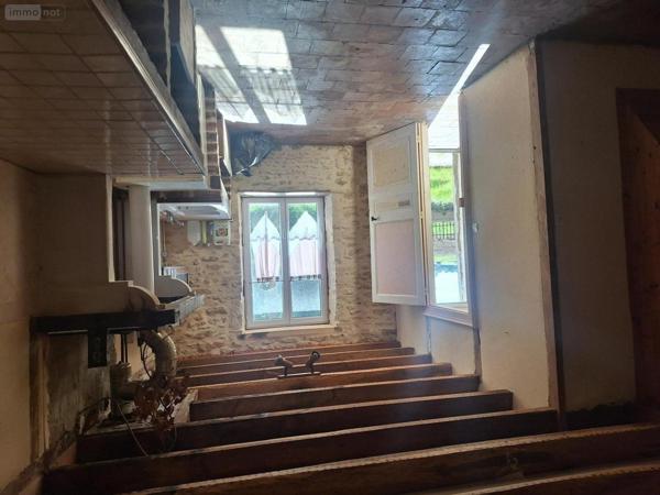 Maison à vendre à Teillé dans la Sarthe (72290), ref : 013-2075