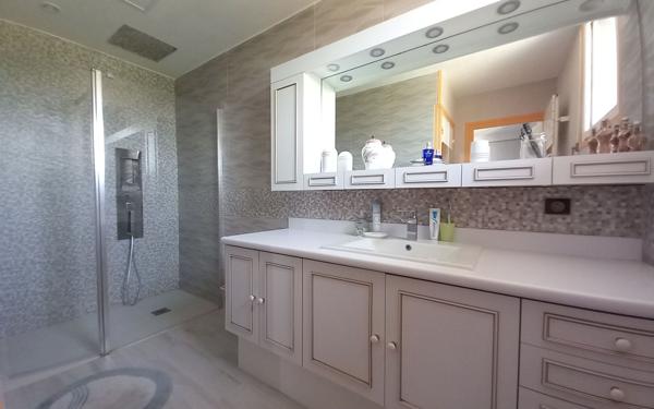 Maison à vendre    8 pièces •  Génelard