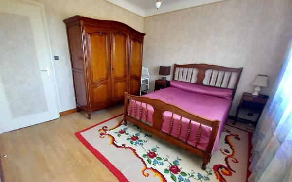 Maison à vendre    8 pièces •  Génelard