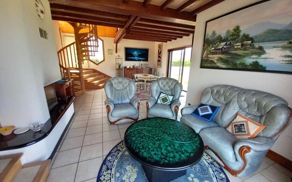 Maison à vendre    8 pièces •  Génelard