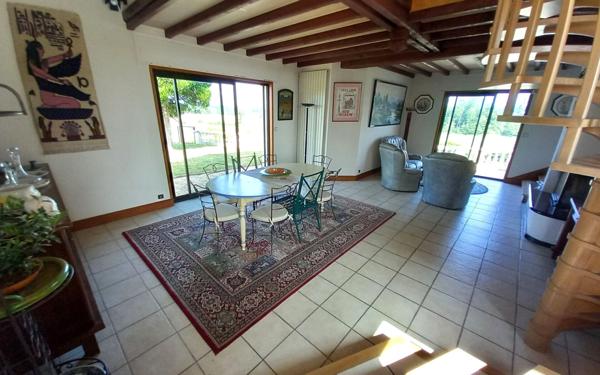 Maison à vendre    8 pièces •  Génelard