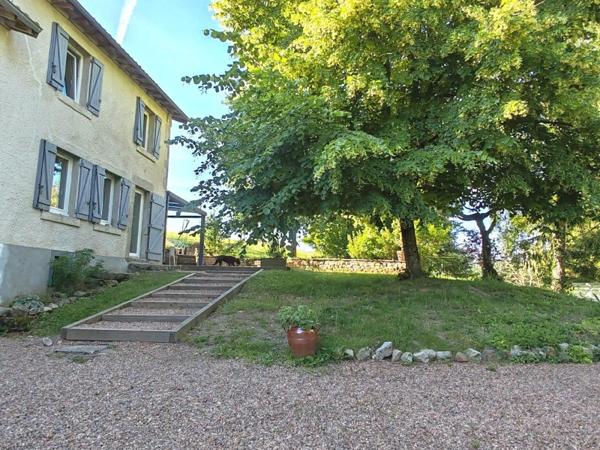 Vente / Maison avec dépendance à Olliergues (63880)