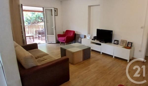 Maison à vendre  6 pièces - 125,46 m2 ST DENIS - 974