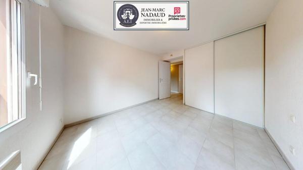 Appartement 3 pièces de 77,15 m² avec terrasse + garage, plages à pied