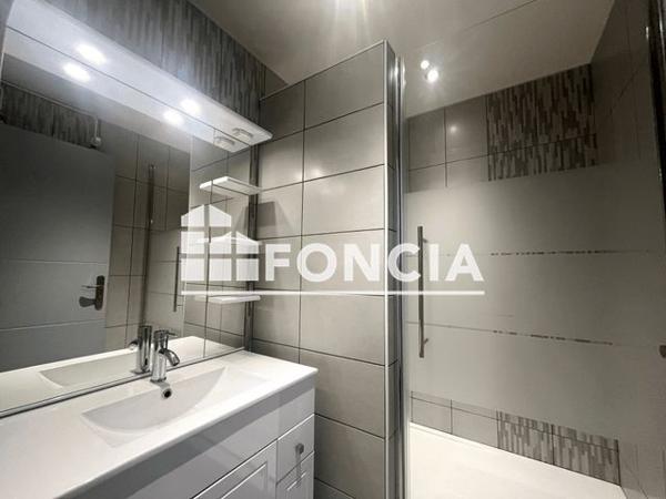 À vendre Appartement 3 pièces 65.7 m² - Vizille 38220