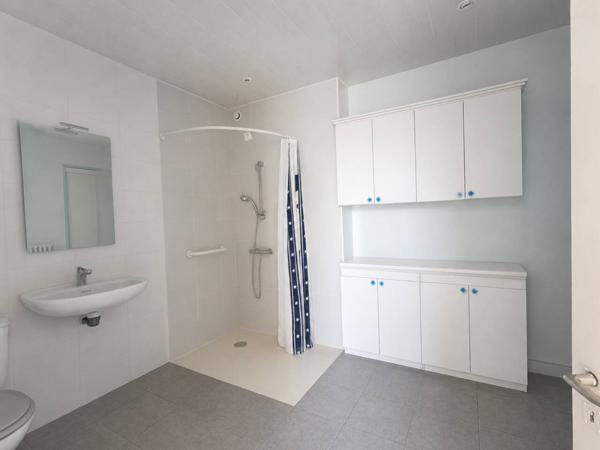 Château à vendre 23 pièces de 693 m²
