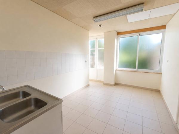 Château à vendre 23 pièces de 693 m²