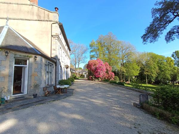 Château à vendre 23 pièces de 693 m²