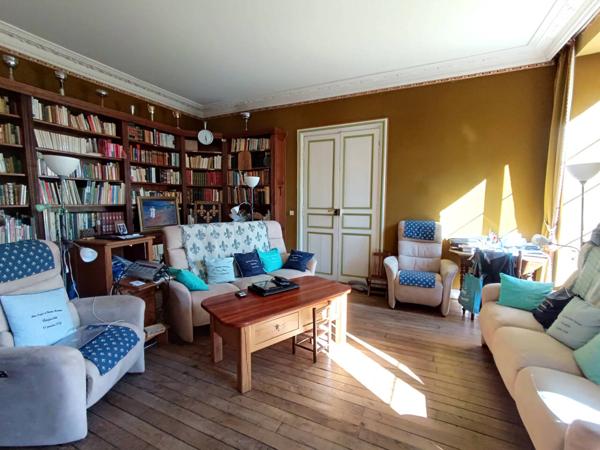 Château à vendre 23 pièces de 693 m²