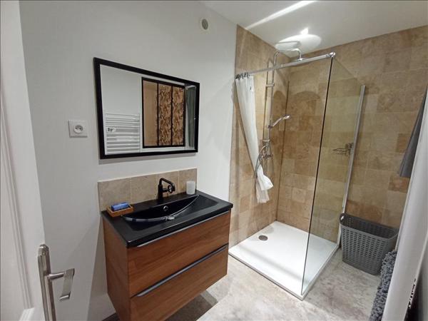 Appartement à vendre |  Jonzac |  2 pièces | 47 m²