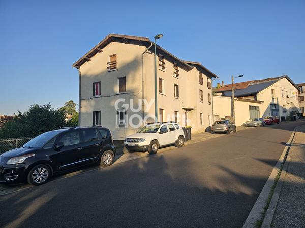 Appartement 2 pièces de 38 m² avec vue dégagée - Dernier étage