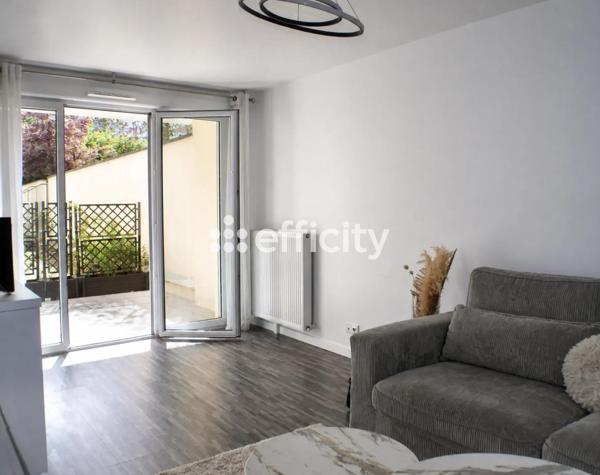 Appartement
         3 pièces
        - 63 m² 190 000 € *