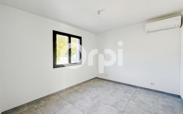 Maison à vendre    4 pièces •  Ruoms