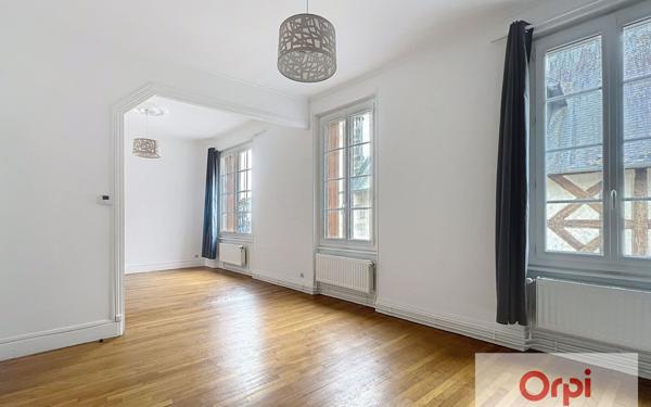Appartement à louer    2 pièces • 78 m2 Montluçon