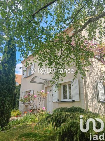 Maison à vendre 7 pièces 177 m² Montlhéry