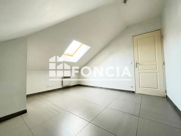 Location Appartement 3 pièces 38.2 m² - 117 AVENUE DES COQUELICOTS Montfermeil 93370