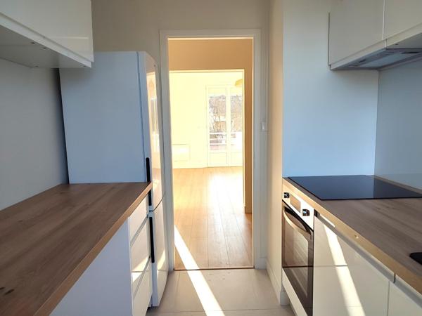 LE BOUSCAT (33110) - APPARTEMENT T4 ENTIEREMENT RENOVE