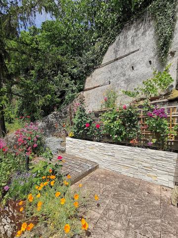 Maison ancienne rénovée en centre-ville