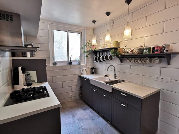 Maison ancienne rénovée en centre-ville