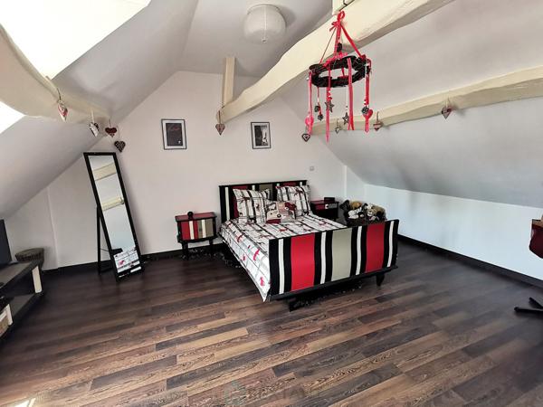 Maison ancienne rénovée en centre-ville