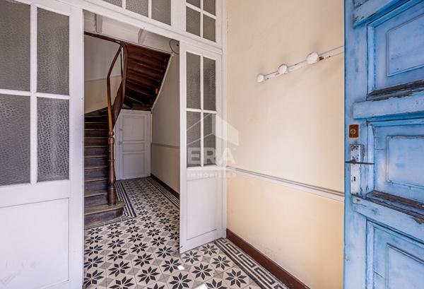 ETAULES - Maison ancienne à rénover - Vaste terrain constructible, coeur de ville