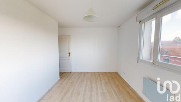 Appartement 5 pièces de 111 m² à Roubaix (59100)